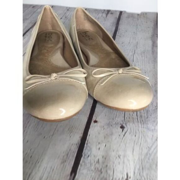 b.o.c. Born Flats Womens 9,5 M Ballet Tan Golden Casual Slip On Shoes Cap Toe - Picture 5 of 12